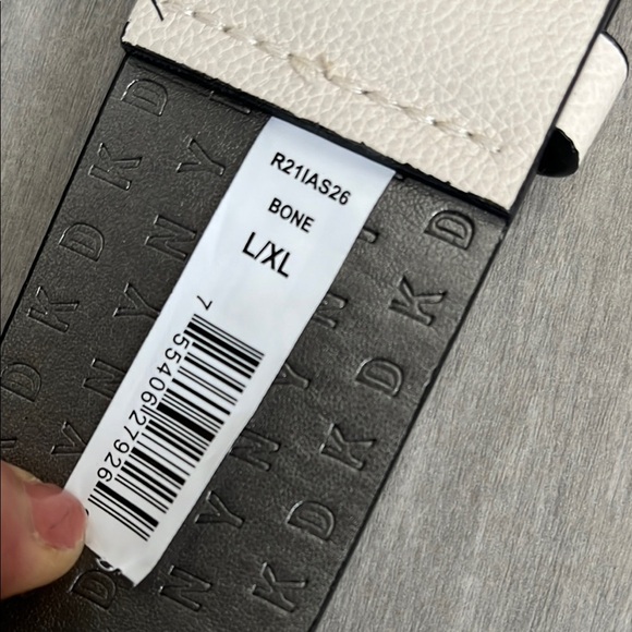 DKNY Faux Leather Cream Belt with Gold Buckle, Size L/XL - Picture 5 of 8